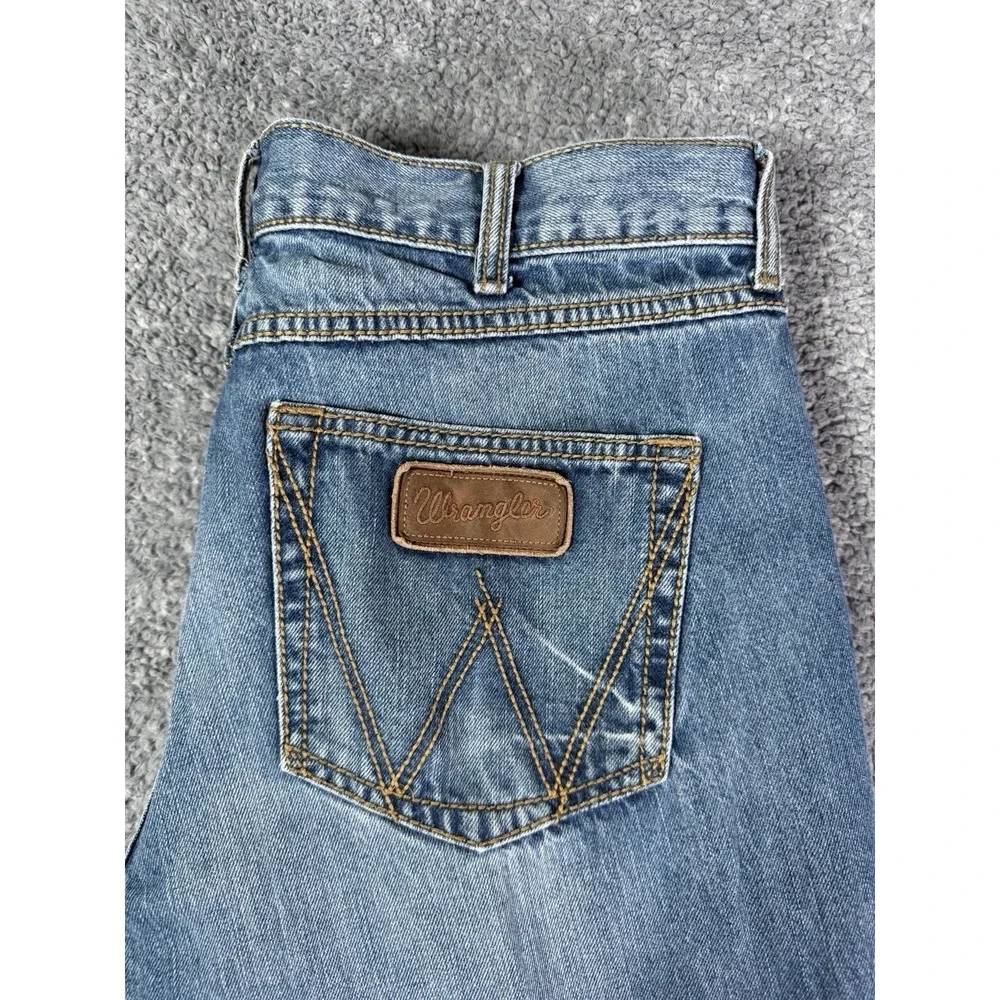 Wrangler relaxed fit